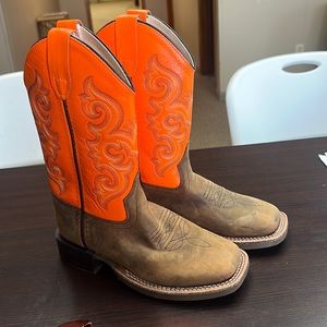 Old West boots size 1.0-D brand new. No tags.
